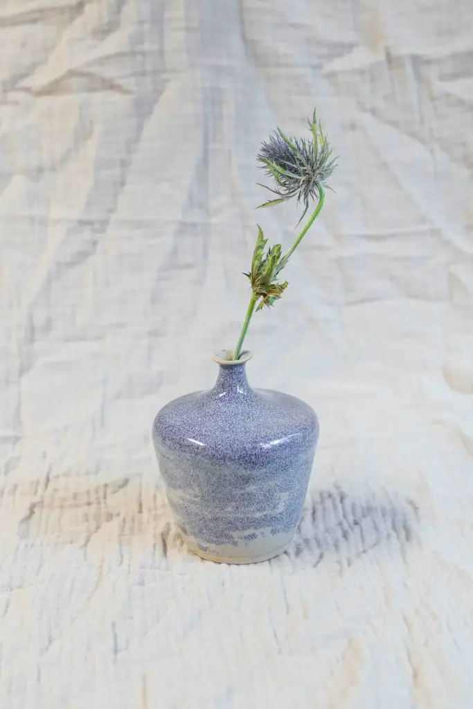 Small vase Thistle