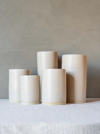 Cylinder vases Pebble Brown STUDIO kapstok Iris Floor Ceramics
