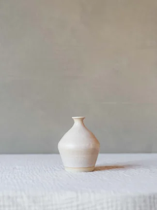 Small vases Pebble Brown STUDIO kapstok Iris Floor Ceramics