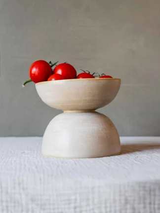 High serving bowl food fruits handmade pottery DUNE Collection Pebble Brown STUDIO kapstok Iris Floor Ceramics